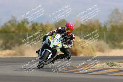 media/Nov-05-2022-SoCal Trackdays (Sat) [[f8d9b725ab]]/Turn 2 (1120am)/